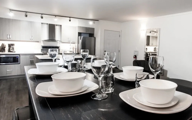 Novlan Suite by Revelstoke Vacations