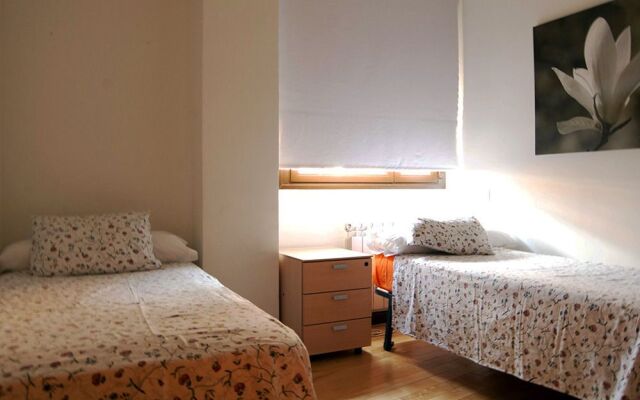 Apartamentos Adelfas