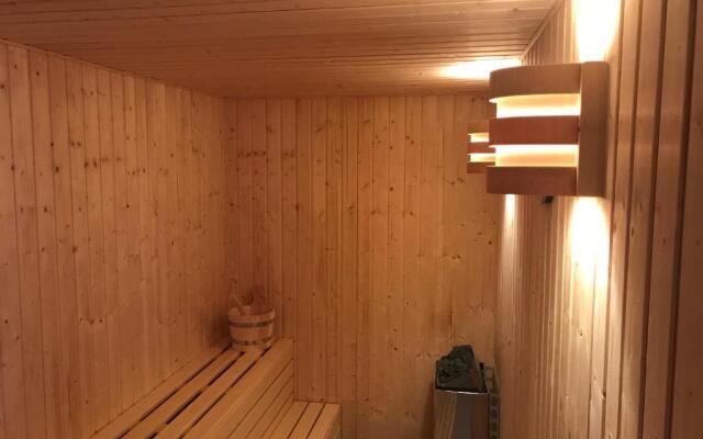 LG Thai Derm Spa & Guesthouse