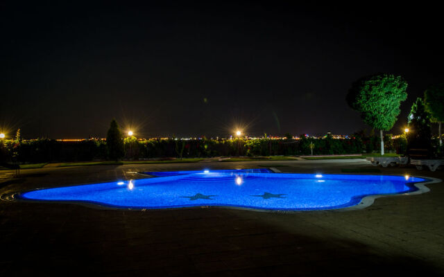 Fort Noks Grand Resort