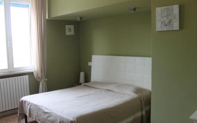 Pisa Airport Accomodation