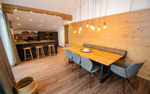 Finest Villa Zell am See
