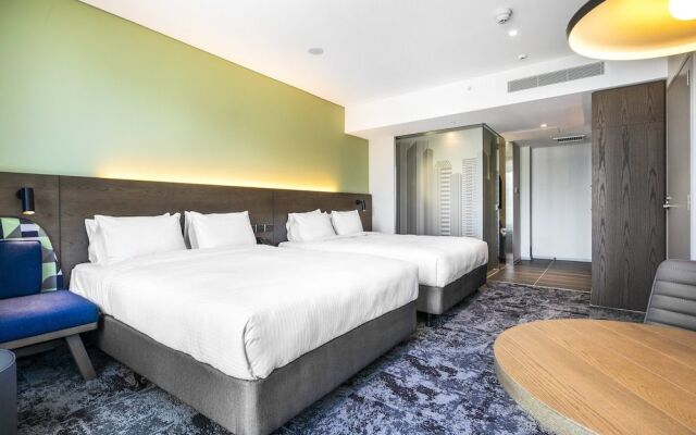 Holiday Inn Express Melbourne Little Collins, an IHG Hotel