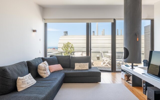 Lovely Apartment With Swimming Pool in Apúlia