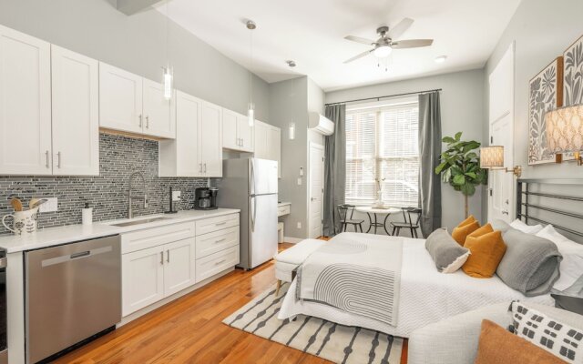 Findlay Market Suite 1