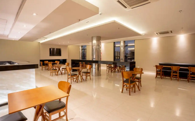 Zahara Hotel