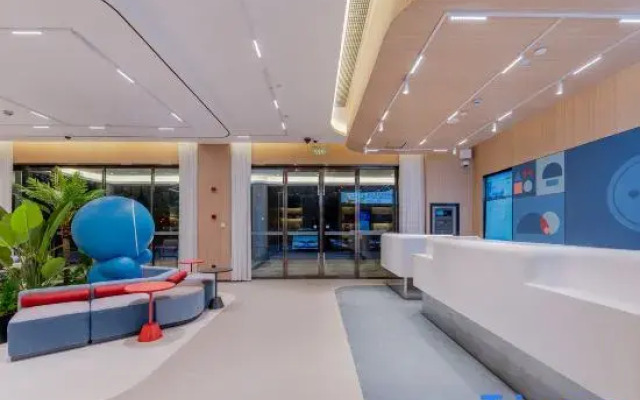 Homeinn · neo (Shanghai Hongqiao Airport Huqingping Highway)