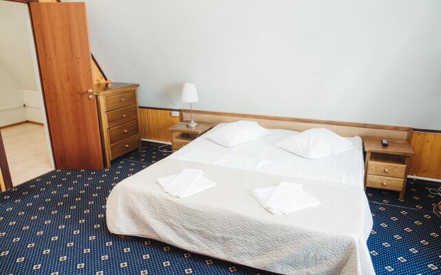 Baza Otdikha Otrada Hotel