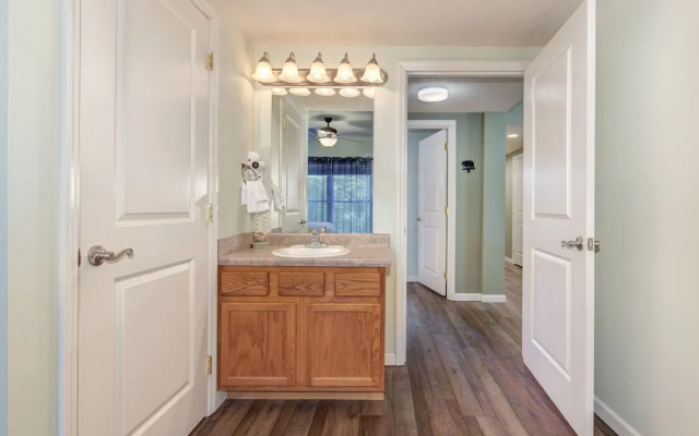 Cedar Lodge Condominiums