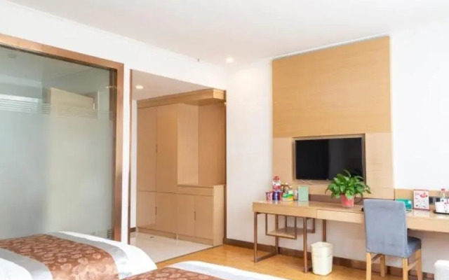 GreenTree Inn Gannan Hezuo Pedestrian Street Express Hotel