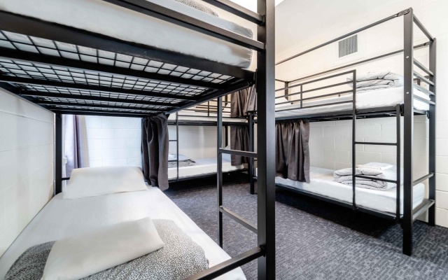 YHA Cairns Central