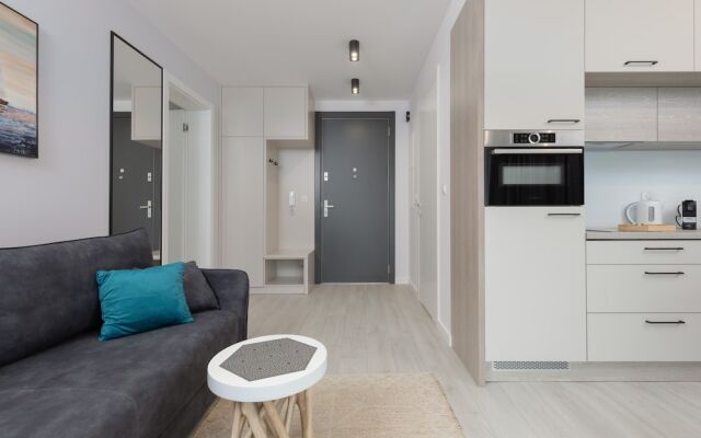 Deep Blue Apartment in Mielno by Renters