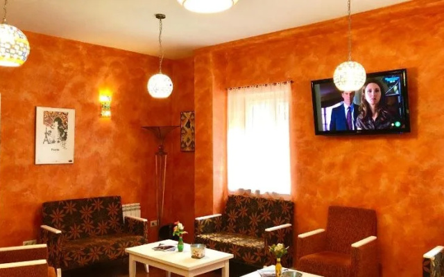 Hotel Orquidea Real