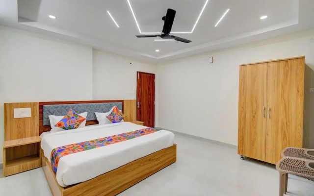 Fabhotel Dharani Grand Madhapur