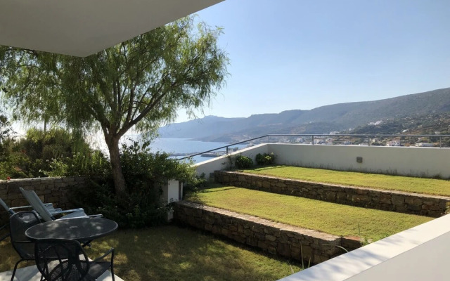Zathea Apartments