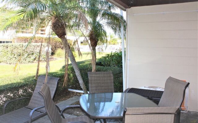 Jamaica Royale PH5 - 2 Br Townhouse