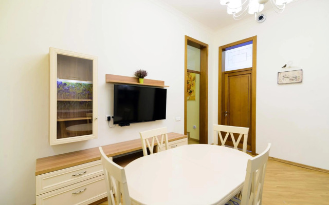 VIP апартаменти Ван Гог на площі Ринок