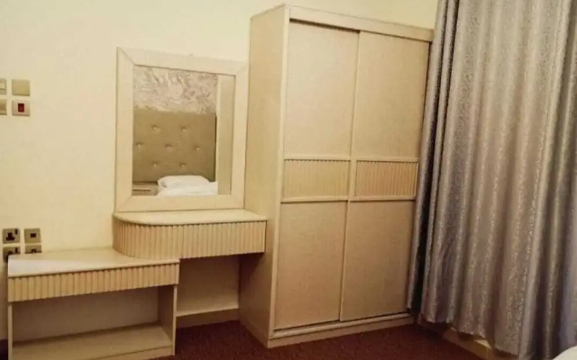 Al Asr almasi Suite Apartments