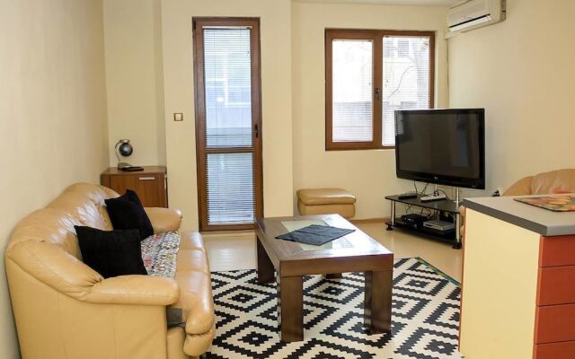 FM Premium 2-BDR Apartment - Red Square Varna