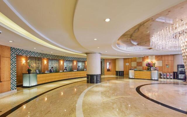Renaissance Shanghai Pudong Hotel