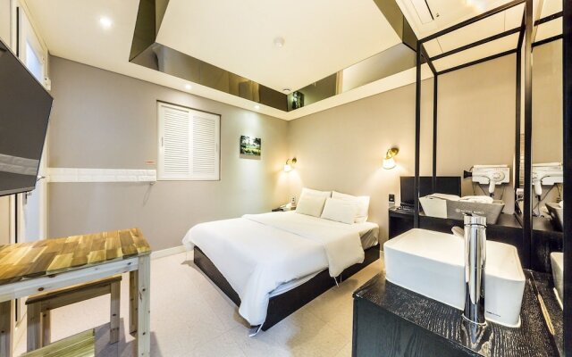 Wolgok (Seongbuk) Hotel Baro