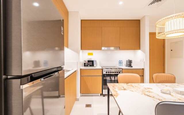 Creek Beachfront Heaven 1BR Luxe Harbor