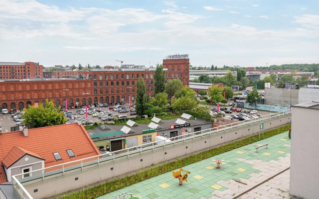 RentPlanet - przy Manufakturze