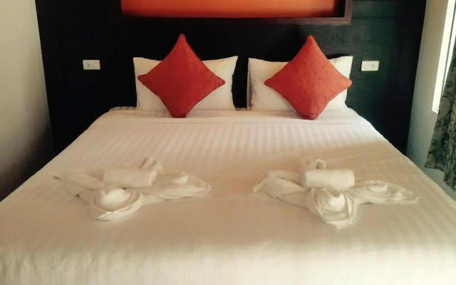 The Sea At Lanta Hotel