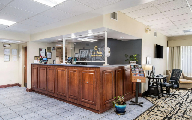 Clarion Inn Cleveland near University