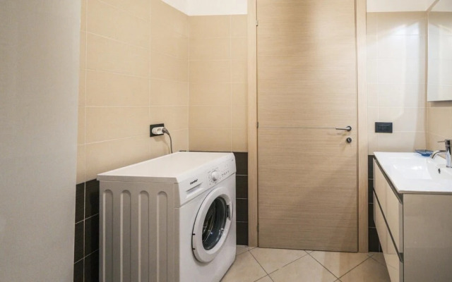 Delle Sterlizie 7 Interno 12