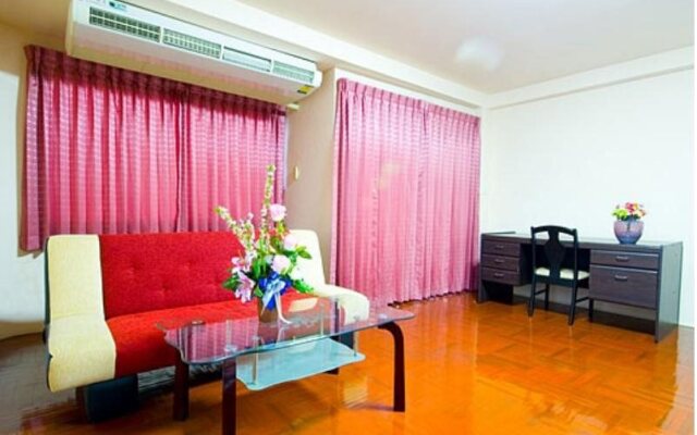Yamadaya Apartment