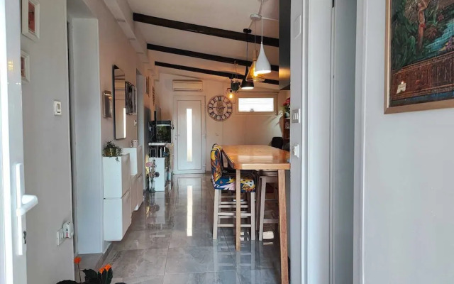 Two Bedroom Apartmant Marijano With Garden
