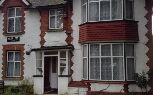 Lenton Lodge Guest House