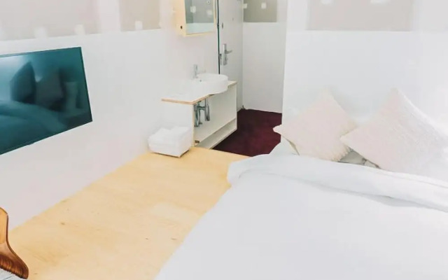 Of Hotel