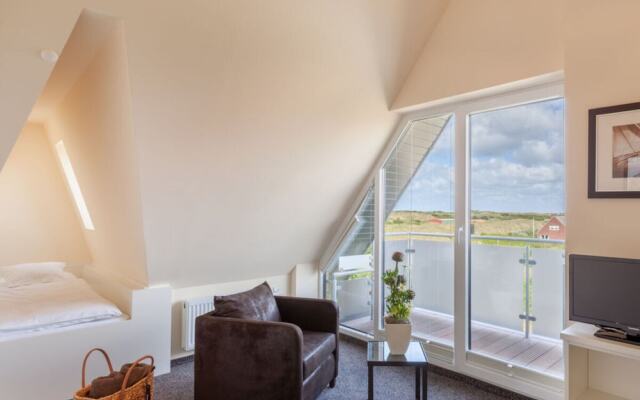 Dunenhuus Ost Modern Retreat