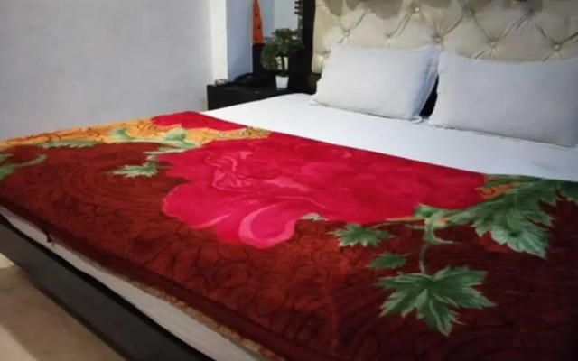 Hotel You  Me by ADB Rooms