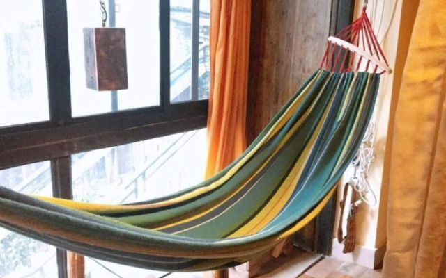 Linmusen Hostel (Chongqing Beibei Pedestrian Street Center)