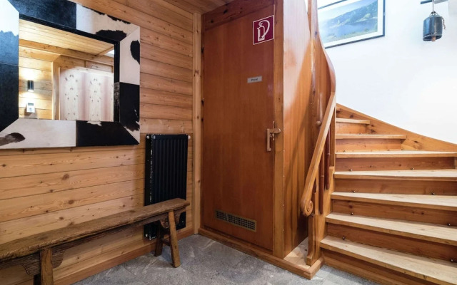 Idyllic Chalet in Kaprun near Ski Area