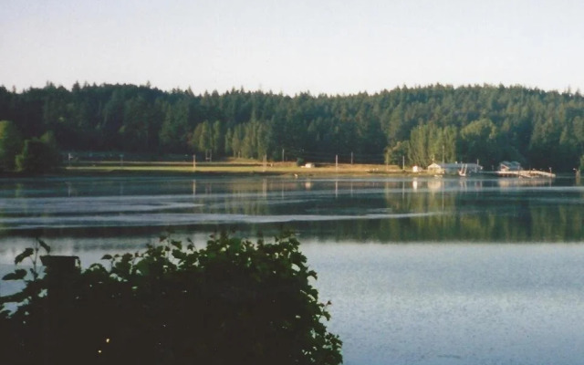 Royal Roads Oceanfront Vacation Rental