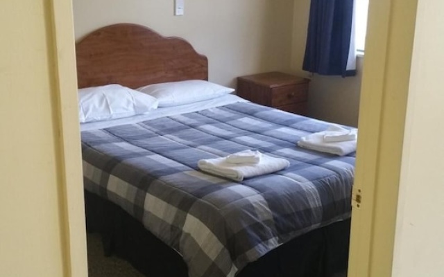 Tuatapere Motels Backpackers and Holiday Park – Guest Rooms – Tuatapere