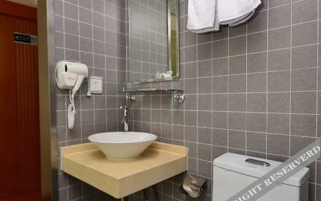 Urban Dafah Hotel (Harbin University of Commerce South Campus)