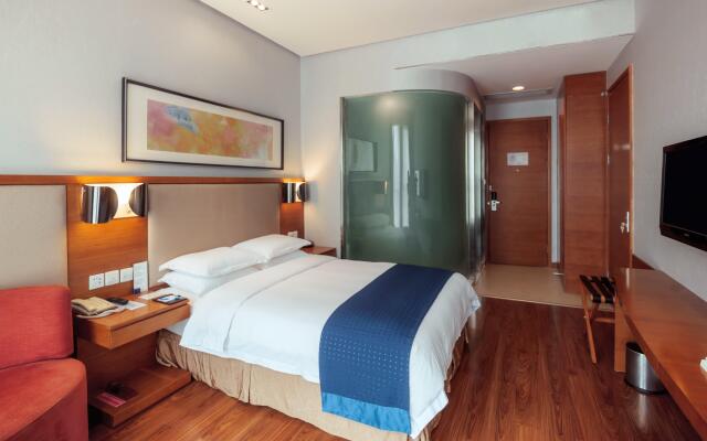 Holiday Inn Express Chongqing Guanyinqiao by IHG