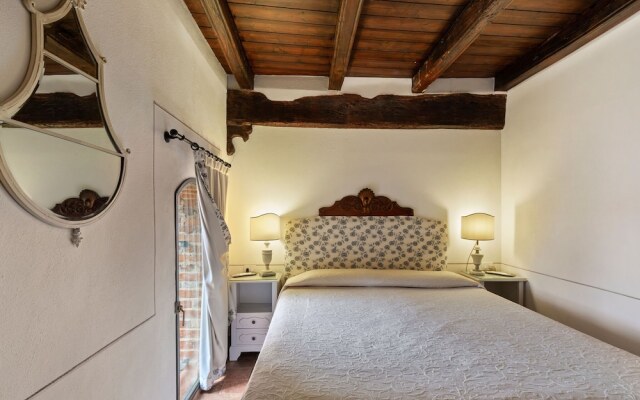 Enticing Apartment in Sandigliano With Garden