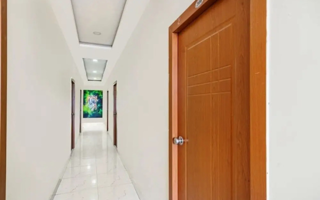 iROOMZ Hotel Mouli Grand
