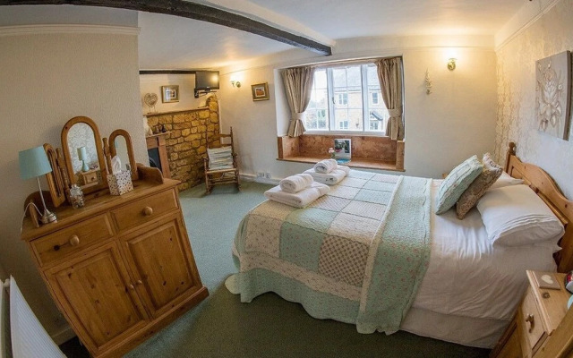 Warren House B&B