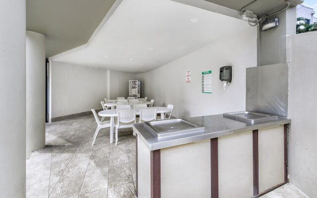 Stunning Ocean Views - Large 3 Bedroom