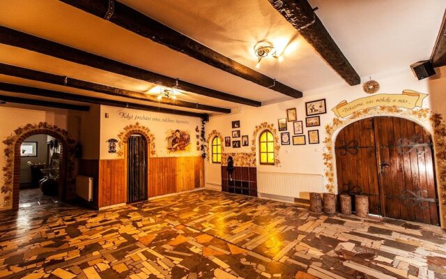 Penzion - Vinařství Hanuš