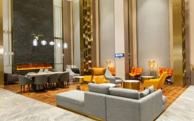 Echarm Plus Hotel（ Jingdezhen Taoxichuan Cultural and Creative Blockl）