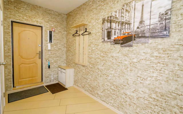 Right Room na ulice 65 let Pobedy 43