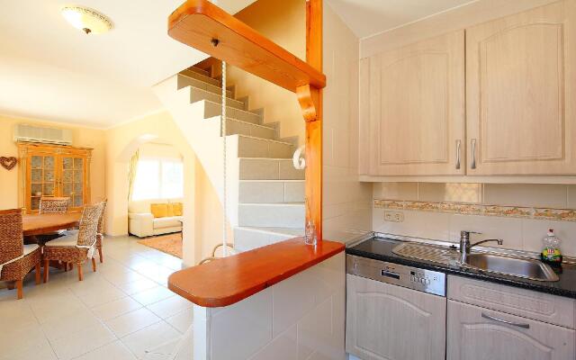 Requesens 166 - Three Bedroom